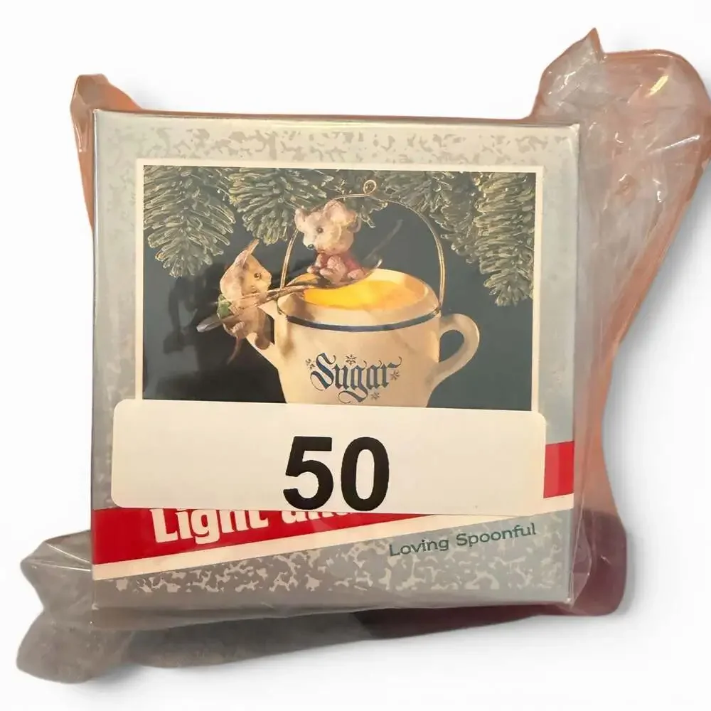 Hallmark Keepsake 1989 Loving Spoonful Magic Light and Motion Ornament